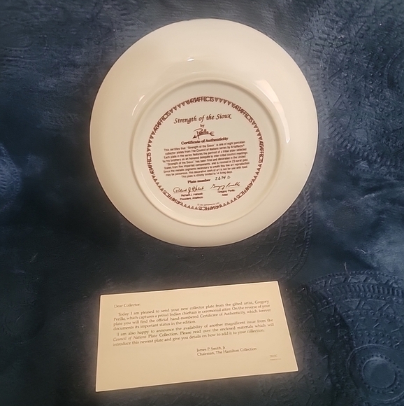 Decorative Plate with Native American Chief Design - Picture 2 of 3